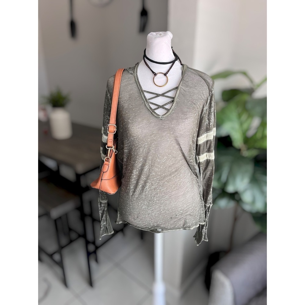 Planet Gold Size L Lightweight Sheer Hooded Top
